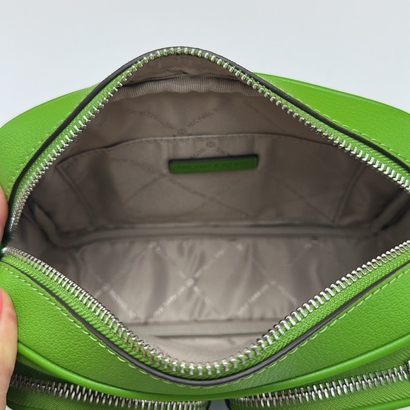 Michael Kors Lime Green Crossbody Bag Set - Picture 8 of 16